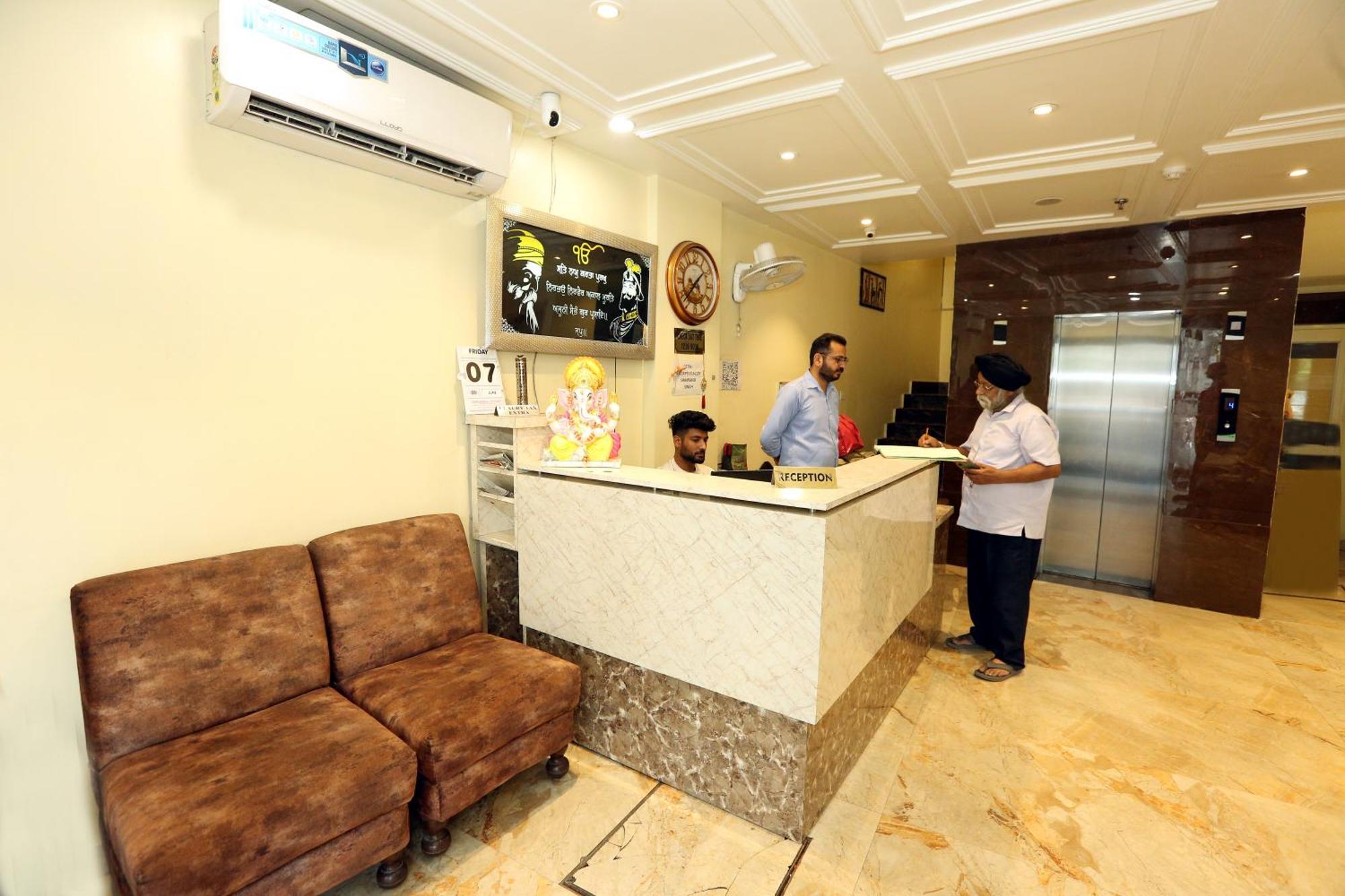 Hotel Tradition Heritage Walk Amritsar Bagian luar foto