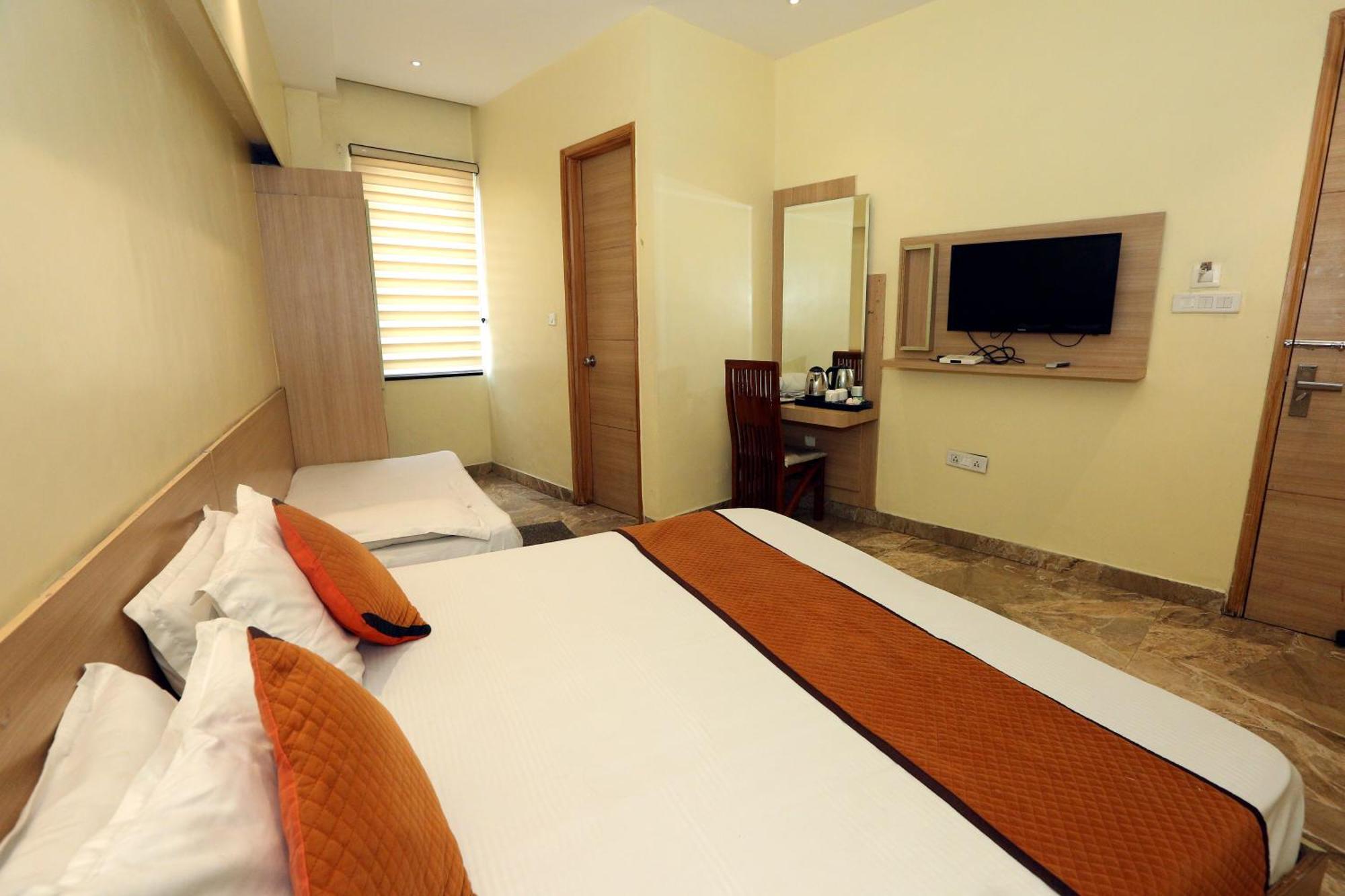 Hotel Tradition Heritage Walk Amritsar Bagian luar foto