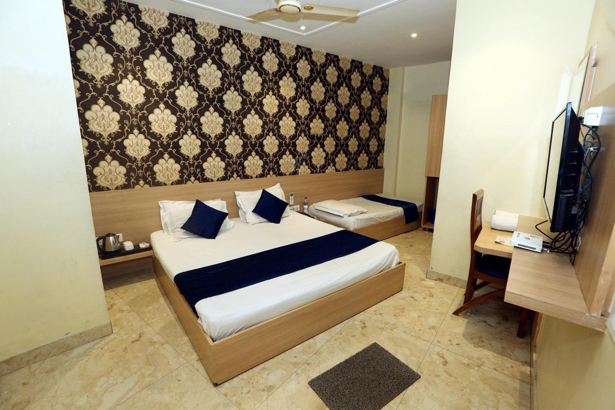 Hotel Tradition Heritage Walk Amritsar Bagian luar foto